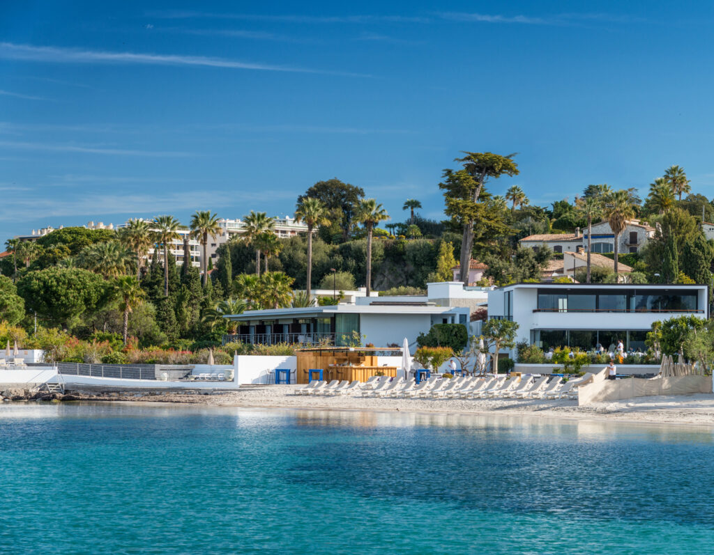 702385_1_cap_dantibes_beach_hotel_relaisamp_chateaux-edited